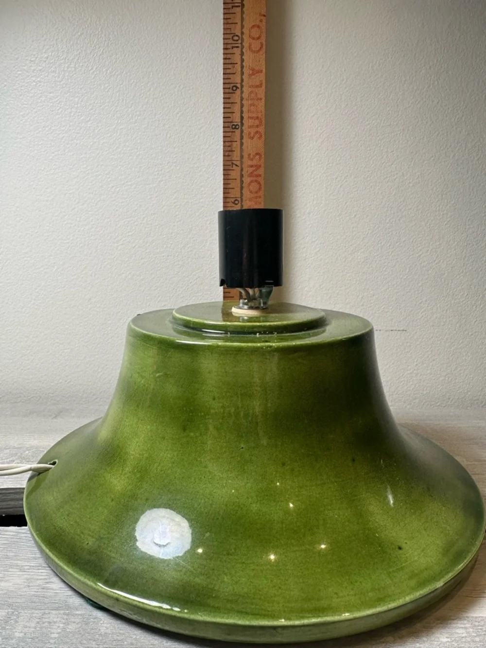 Green Arnels Ceramic Christmas Tree Lamp (Base Only) - Picture 7 of 10